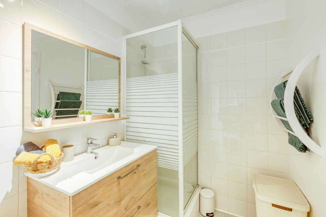 Апартаменти Escale De L'Yvette - 50M2 Cosy, Balcony & Parking Лонжумо Екстер'єр фото