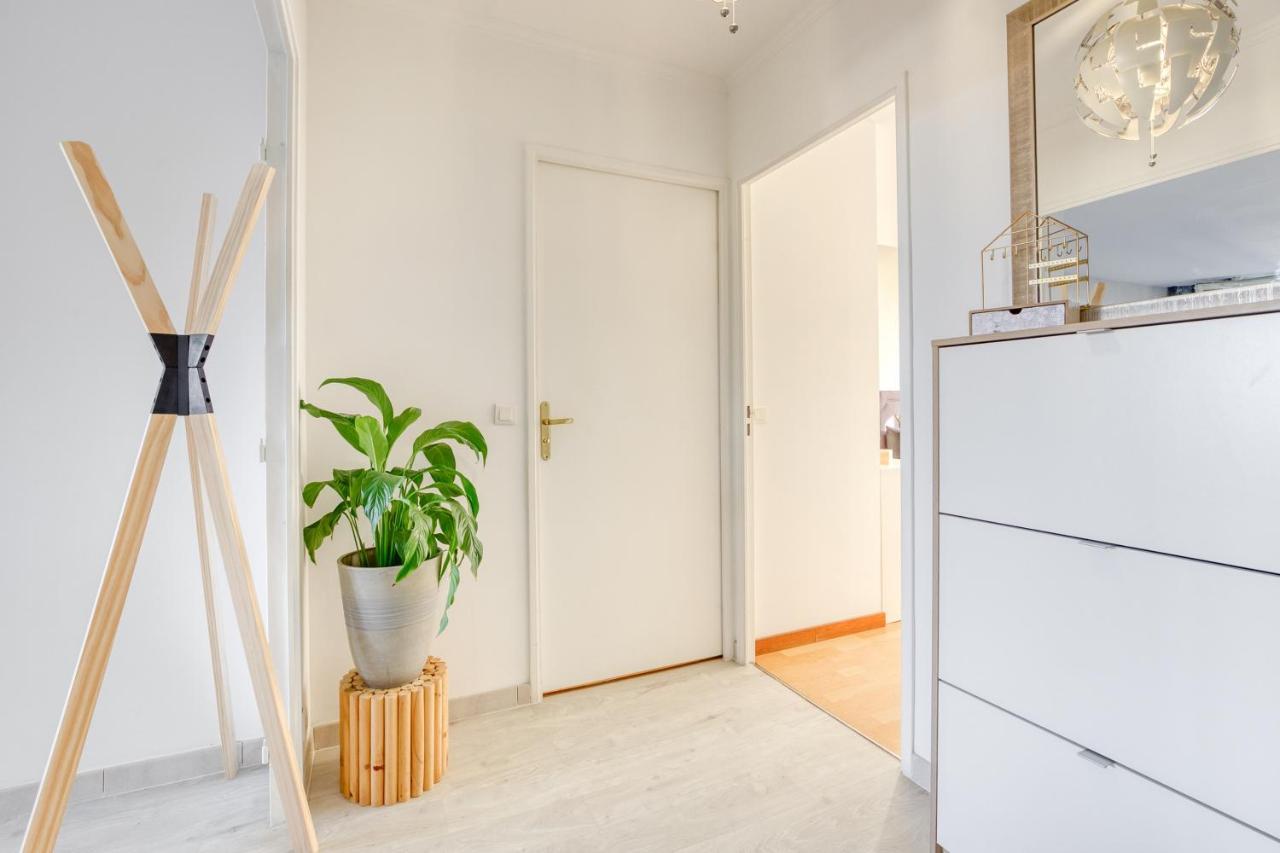 Апартаменти Escale De L'Yvette - 50M2 Cosy, Balcony & Parking Лонжумо Екстер'єр фото